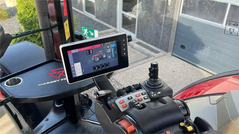 Massey Ferguson 8730S Dyna VT Velholdt traktor - Farm tractor: picture 3 Massey Ferguson 8730S Dyna VT Velholdt traktor - Farm tractor: picture 3