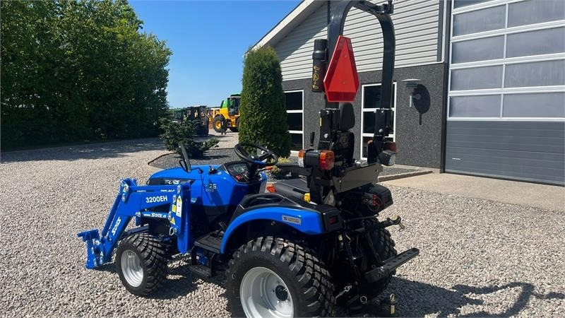 Solis H26 HST Med Frontlæsser og GardenPro dæk - Farm tractor: picture 3 Solis H26 HST Med Frontlæsser og GardenPro dæk - Farm tractor: picture 3