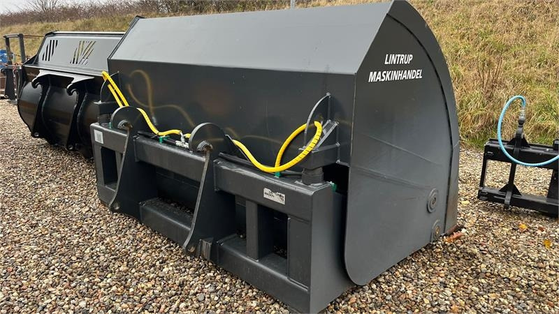 Volvo 5m3 Rauakoda Højtip skovl Rauakoda 5m3 højtip skov - Wheel loader: picture 1 Volvo 5m3 Rauakoda Højtip skovl Rauakoda 5m3 højtip skov - Wheel loader: picture 1