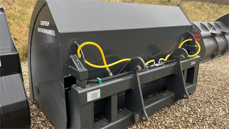 Volvo 5m3 Rauakoda Højtip skovl Rauakoda 5m3 højtip skov - Wheel loader: picture 3 Volvo 5m3 Rauakoda Højtip skovl Rauakoda 5m3 højtip skov - Wheel loader: picture 3