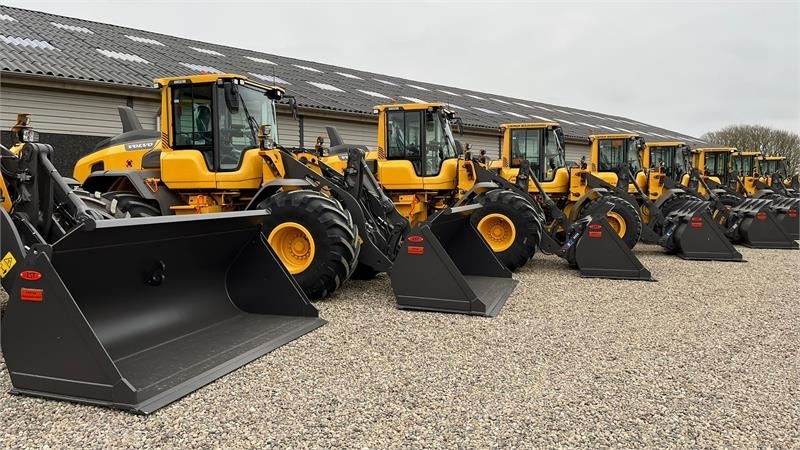 Wheel loader Volvo L 90H H2 fabriksny Dansk maskine med masser af ud: picture 17