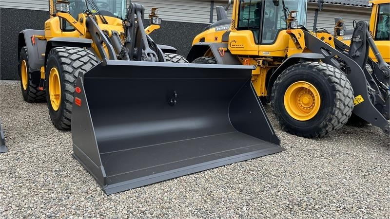Wheel loader Volvo L 90H H2 fabriksny Dansk maskine med masser af ud: picture 14