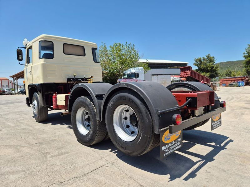 Scania LB110 Scania LBS110 6X2  - Tractor unit: picture 4 Scania LB110 Scania LBS110 6X2  - Tractor unit: picture 4