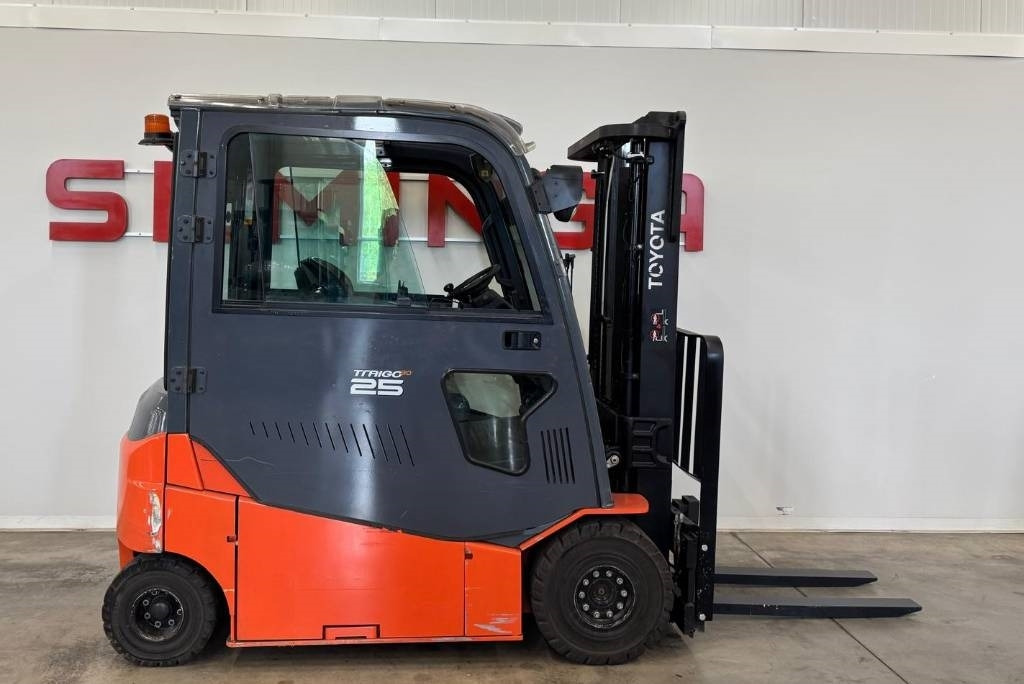 Toyota 10939 - 8FBMT25 - Electric forklift: picture 2 Toyota 10939 - 8FBMT25 - Electric forklift: picture 2