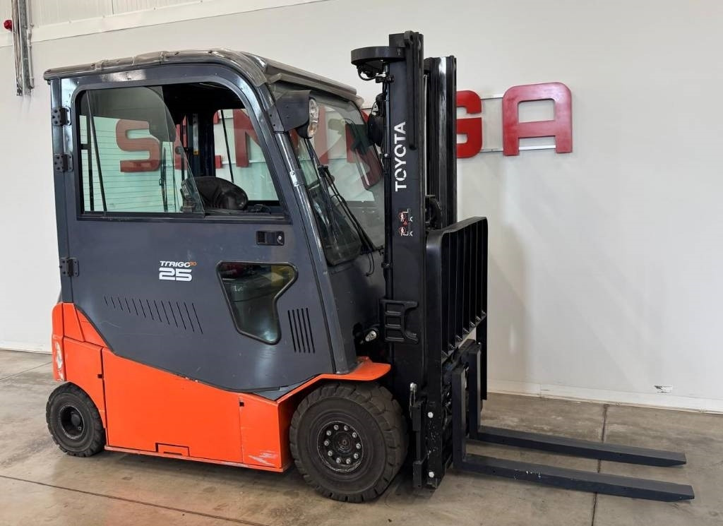 Toyota 10939 - 8FBMT25 - Electric forklift: picture 1 Toyota 10939 - 8FBMT25 - Electric forklift: picture 1