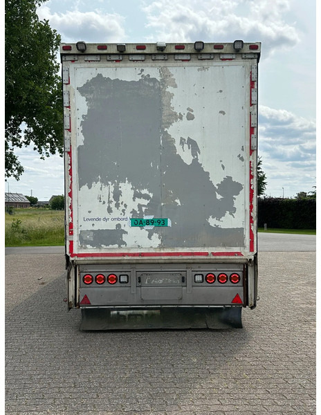 Berdex NO BERDEX HMK 4 stock livestock trailer SPF - Livestock semi-trailer: picture 5 Berdex NO BERDEX HMK 4 stock livestock trailer SPF - Livestock semi-trailer: picture 5