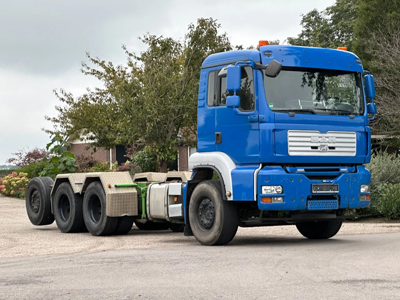 MAN TGA 35.480 8x4!!TRIPLE CHASSIS!! - Cab chassis truck: picture 1 MAN TGA 35.480 8x4!!TRIPLE CHASSIS!! - Cab chassis truck: picture 1