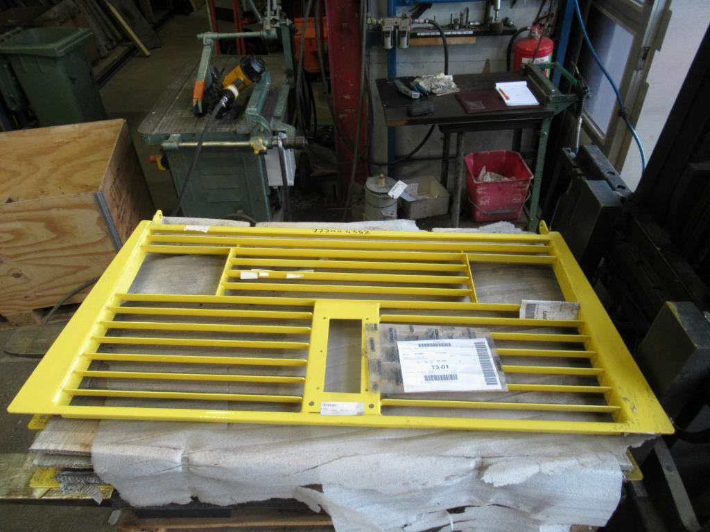 Bomag 57300801 - - Door and parts for Construction machinery: picture 2 Bomag 57300801 - - Door and parts for Construction machinery: picture 2
