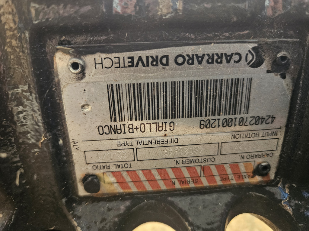 Case 48028549 - 424027 - Front axle for Construction machinery: picture 2 Case 48028549 - 424027 - Front axle for Construction machinery: picture 2
