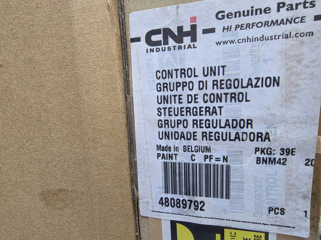 Case 48089792 - 48089790 - ECU for Construction machinery: picture 2 Case 48089792 - 48089790 - ECU for Construction machinery: picture 2