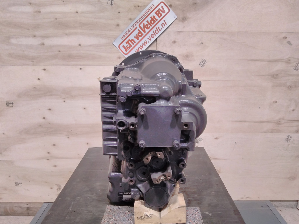 Case 87749355 - 87571324 - Gearbox for Construction machinery: picture 4 Case 87749355 - 87571324 - Gearbox for Construction machinery: picture 4