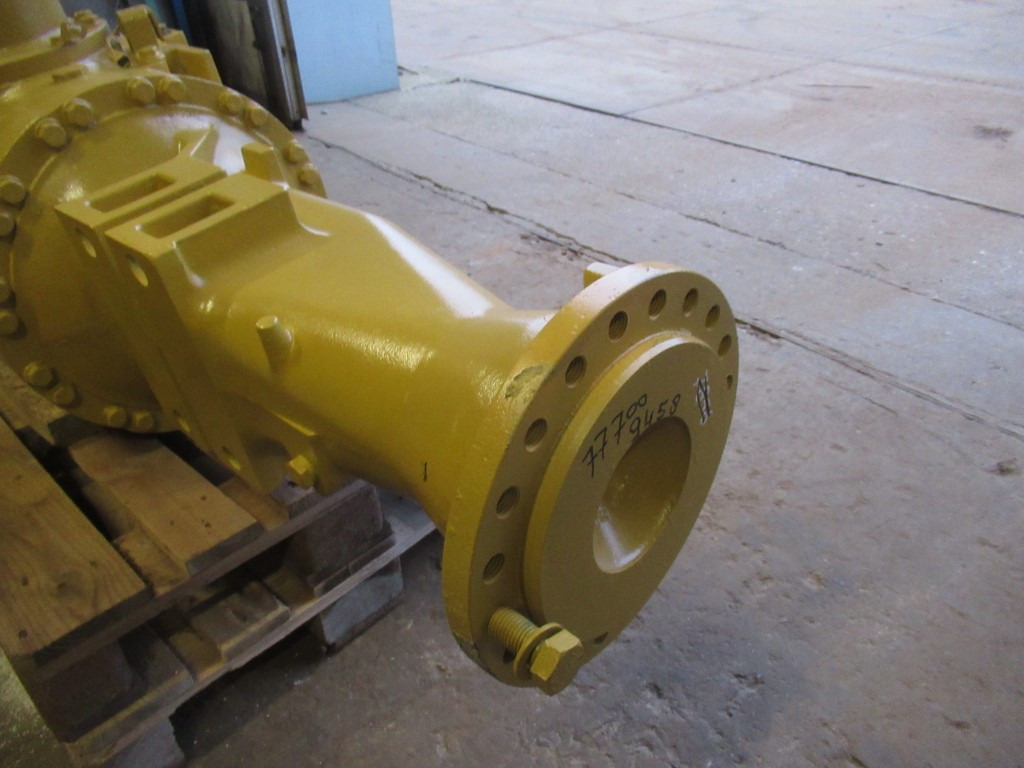 Caterpillar 1267843 - Front axle for Construction machinery: picture 3 Caterpillar 1267843 - Front axle for Construction machinery: picture 3