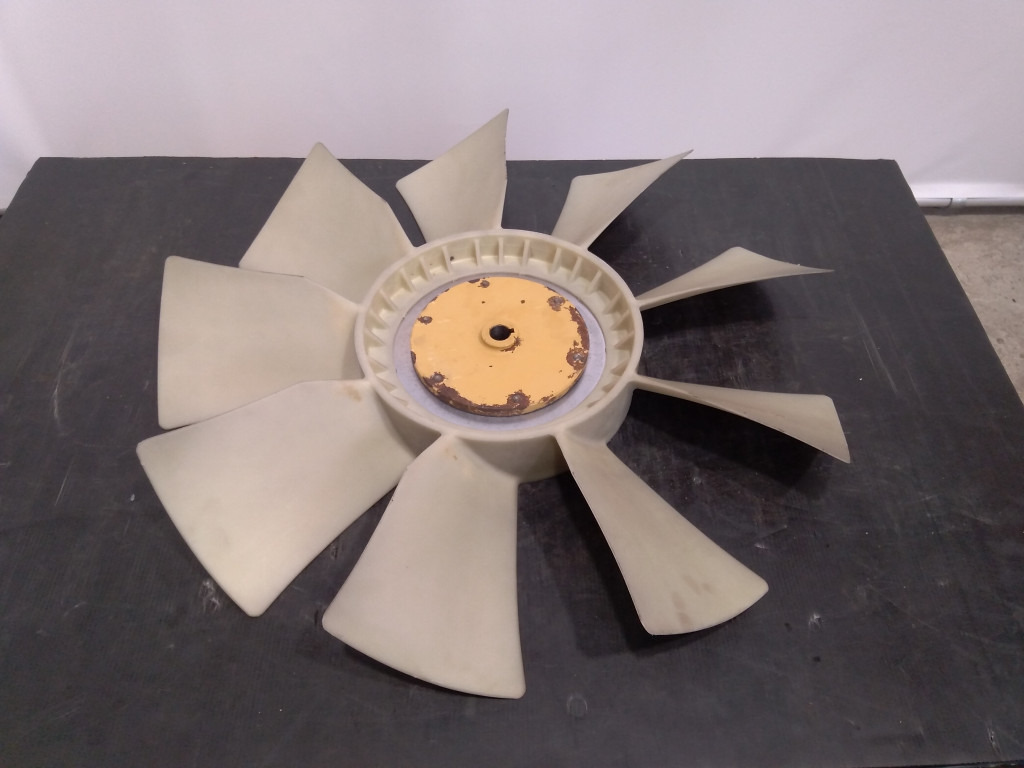 Caterpillar 330 - - Fan for Construction machinery: picture 2 Caterpillar 330 - - Fan for Construction machinery: picture 2