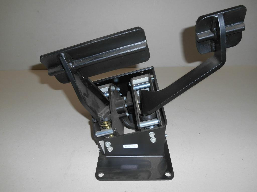 Caterpillar 3653464 - 3295766 - Pedal for Construction machinery: picture 3 Caterpillar 3653464 - 3295766 - Pedal for Construction machinery: picture 3