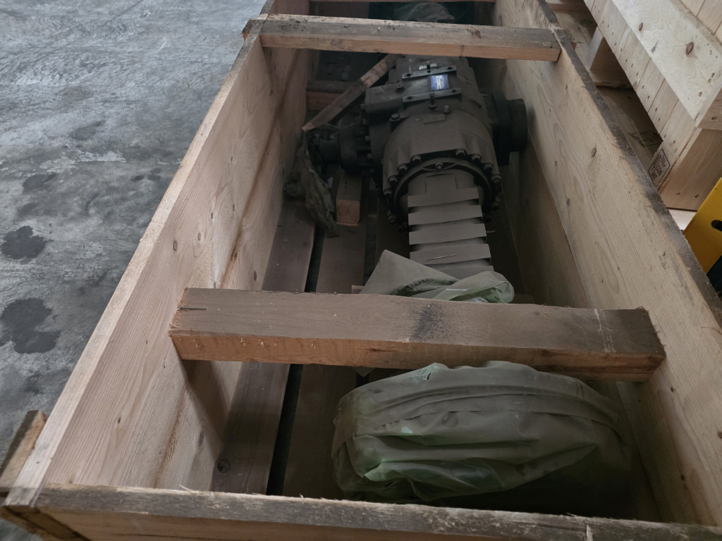 Doosan 190103-00035a - 190103-00035A - Axle and parts: picture 3 Doosan 190103-00035a - 190103-00035A - Axle and parts: picture 3