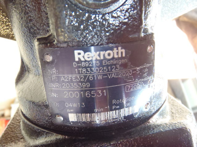 Hitachi 71491030 - Swing motor for Construction machinery: picture 3 Hitachi 71491030 - Swing motor for Construction machinery: picture 3
