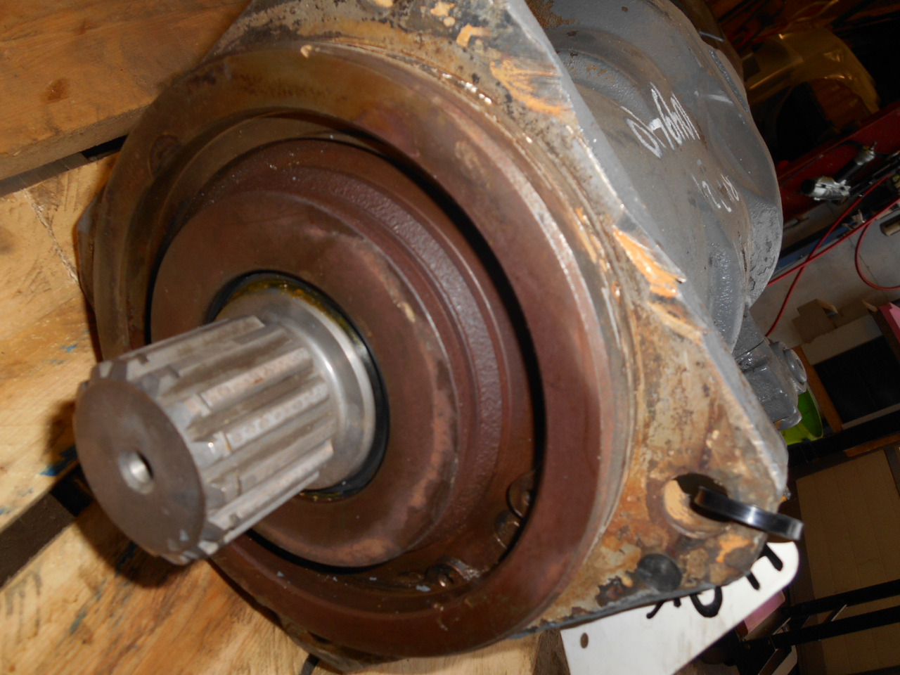 Hitachi 9077555 - - Hydraulic pump for Construction machinery: picture 4 Hitachi 9077555 - - Hydraulic pump for Construction machinery: picture 4