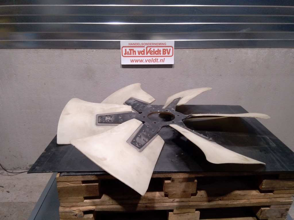 Hitachi ZX670LCH-3 - - Fan for Construction machinery: picture 2 Hitachi ZX670LCH-3 - - Fan for Construction machinery: picture 2