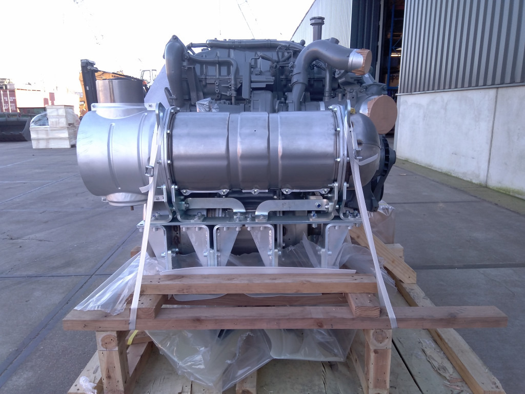 Isuzu 6UZ1XBSS-01 - KTH16141 - Engine for Construction machinery: picture 4 Isuzu 6UZ1XBSS-01 - KTH16141 - Engine for Construction machinery: picture 4