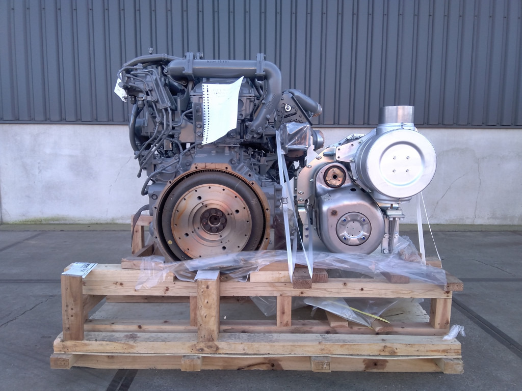 Isuzu 6UZ1XBSS-01 - KTH17320 - Engine for Construction machinery: picture 2 Isuzu 6UZ1XBSS-01 - KTH17320 - Engine for Construction machinery: picture 2