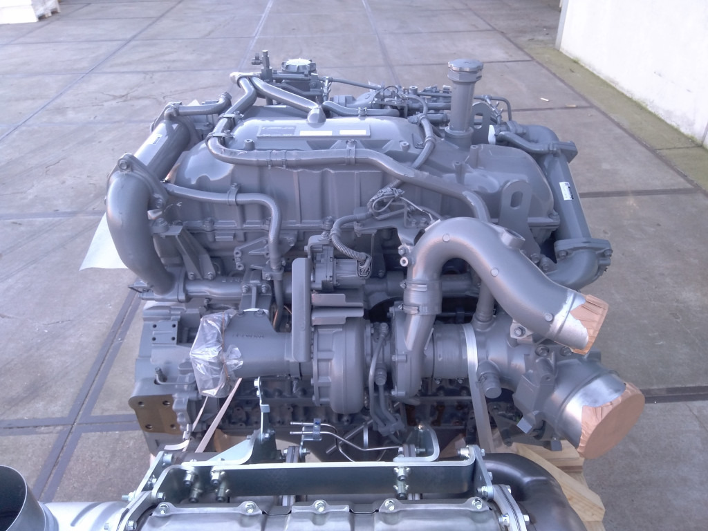 Isuzu 6UZ1XBSS-01 - KTH17320 - Engine for Construction machinery: picture 3 Isuzu 6UZ1XBSS-01 - KTH17320 - Engine for Construction machinery: picture 3