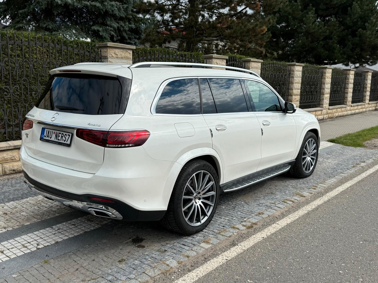 Mercedes-Benz GLS 400 d 4Matic - SUV: picture 3 Mercedes-Benz GLS 400 d 4Matic - SUV: picture 3