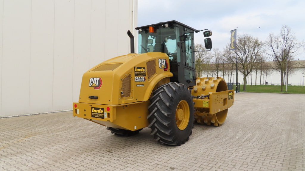 Caterpillar CS 66 B - Compactor: picture 2 Caterpillar CS 66 B - Compactor: picture 2