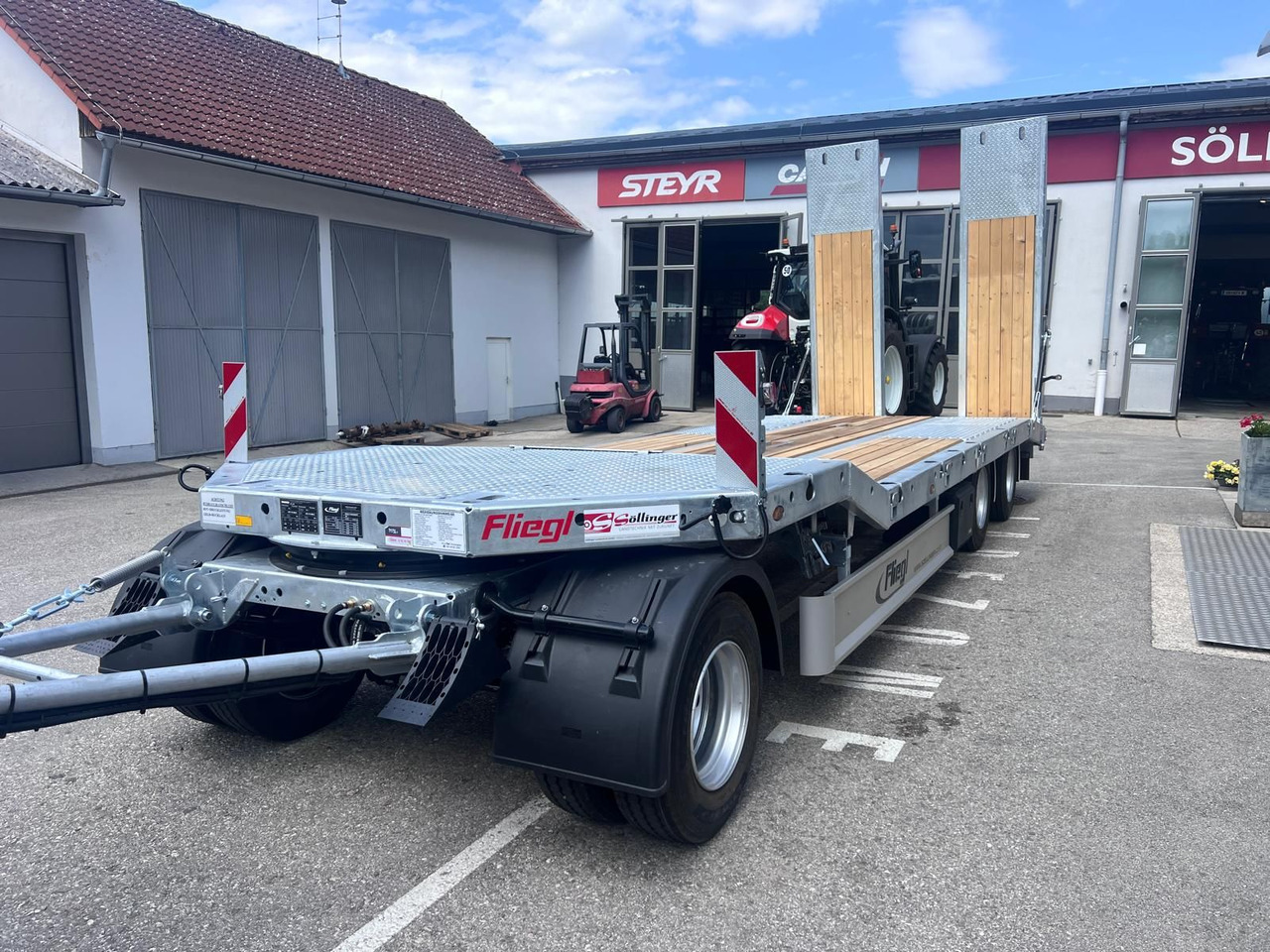 Fliegl Fliegl Tieflader DTL 300 AGRAR - Low loader trailer: picture 5 Fliegl Fliegl Tieflader DTL 300 AGRAR - Low loader trailer: picture 5