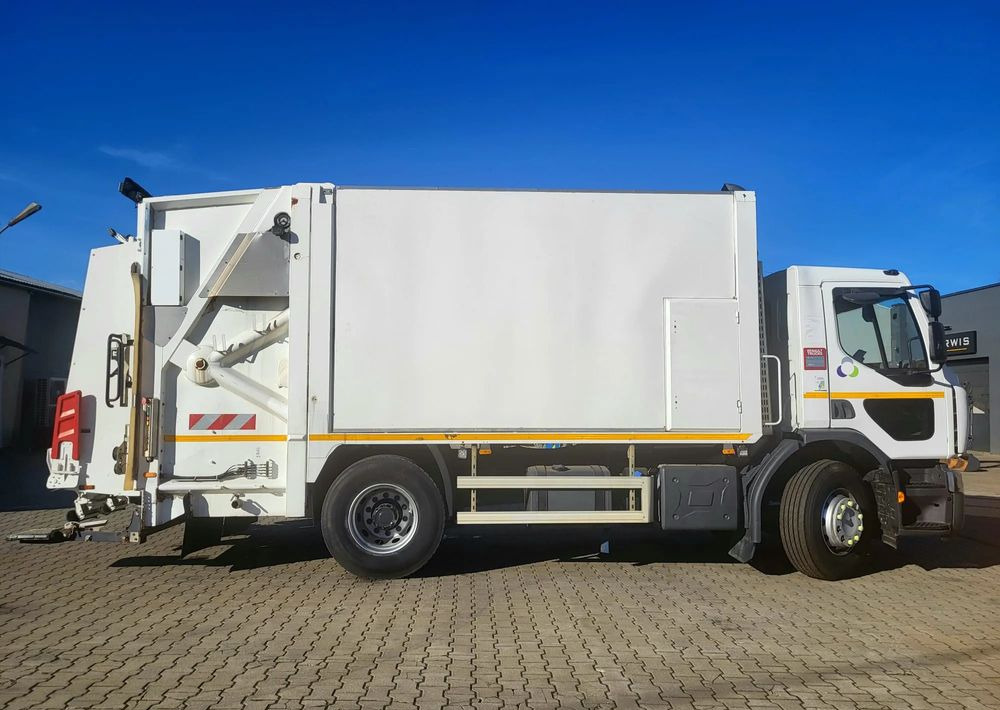 Renault Gama D16 SEMAT - Garbage truck: picture 3 Renault Gama D16 SEMAT - Garbage truck: picture 3