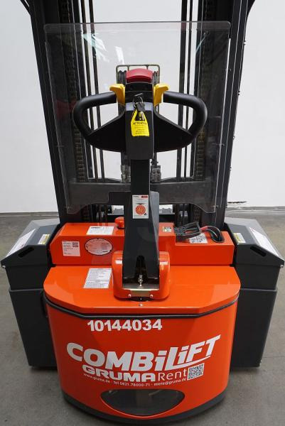 Combilift WR4 - 4-way reach truck: picture 3 Combilift WR4 - 4-way reach truck: picture 3