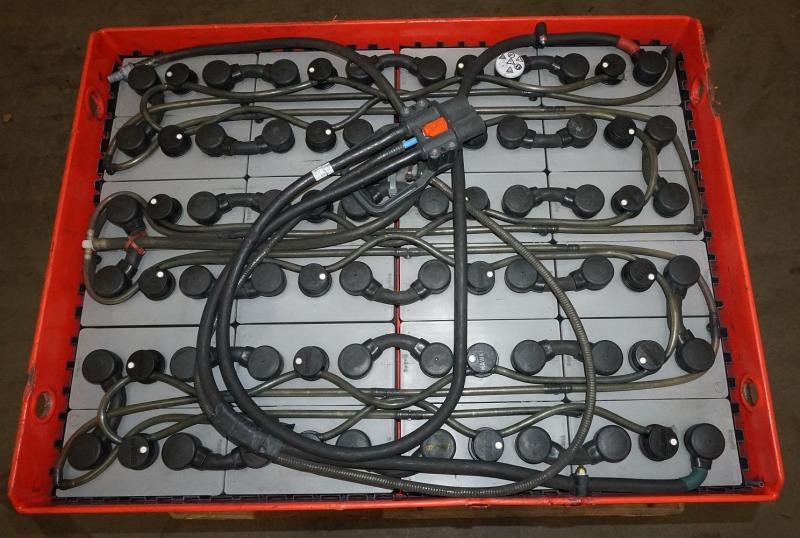 GRUMA 48 Volt 5 PzS 775 Ah - Battery for Material handling equipment: picture 3 GRUMA 48 Volt 5 PzS 775 Ah - Battery for Material handling equipment: picture 3