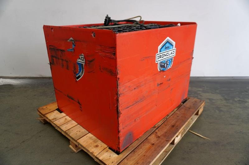 GRUMA 80 Volt 5 PzQ 860 Ah - Battery for Material handling equipment: picture 2 GRUMA 80 Volt 5 PzQ 860 Ah - Battery for Material handling equipment: picture 2