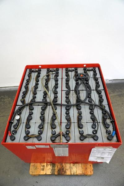 GRUMA 80 Volt 6 PzS 930 Ah - Battery for Material handling equipment: picture 3 GRUMA 80 Volt 6 PzS 930 Ah - Battery for Material handling equipment: picture 3