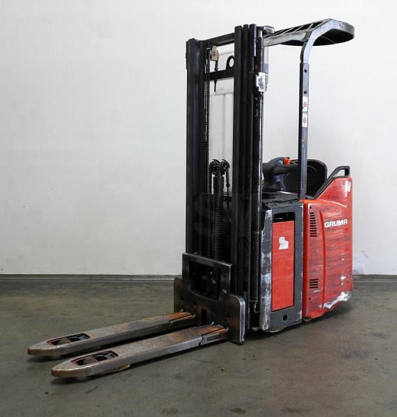 Linde D 12 SP 133 - Stacker: picture 2 Linde D 12 SP 133 - Stacker: picture 2