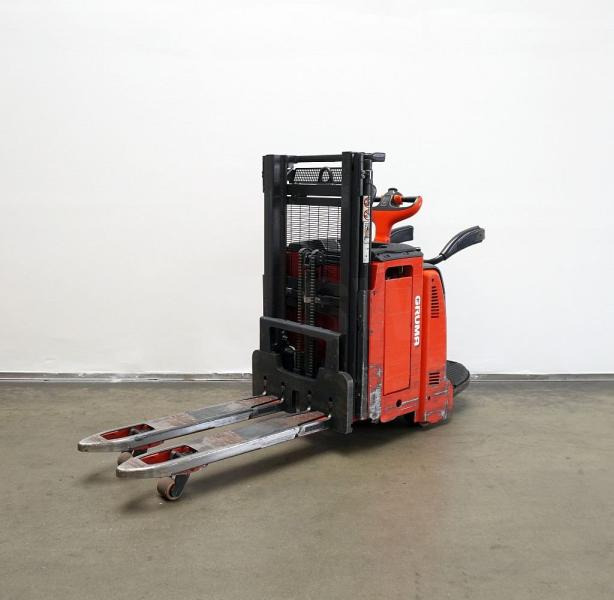 Linde D 14 AP 133 - Stacker: picture 2 Linde D 14 AP 133 - Stacker: picture 2
