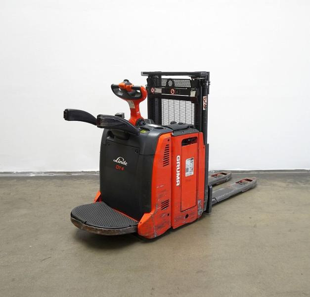 Linde D 14 AP 133 - Stacker: picture 1 Linde D 14 AP 133 - Stacker: picture 1