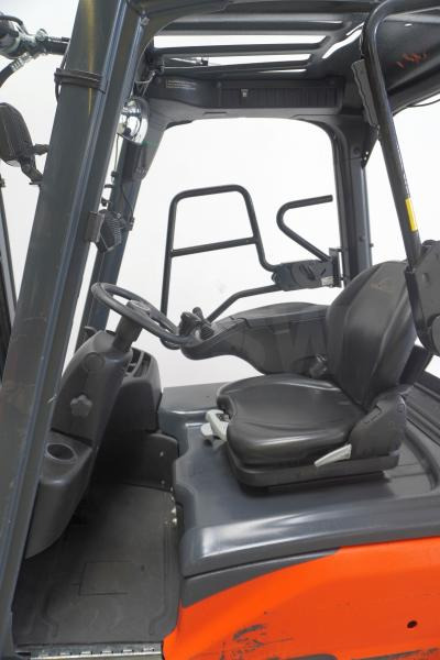 Linde E 14 EVO 386-02 - Electric forklift: picture 3 Linde E 14 EVO 386-02 - Electric forklift: picture 3