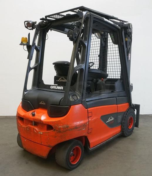 Linde E 30 387 - Electric forklift: picture 2 Linde E 30 387 - Electric forklift: picture 2