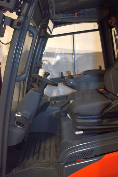 Linde E 30/600 H 1252 - Electric forklift: picture 3 Linde E 30/600 H 1252 - Electric forklift: picture 3