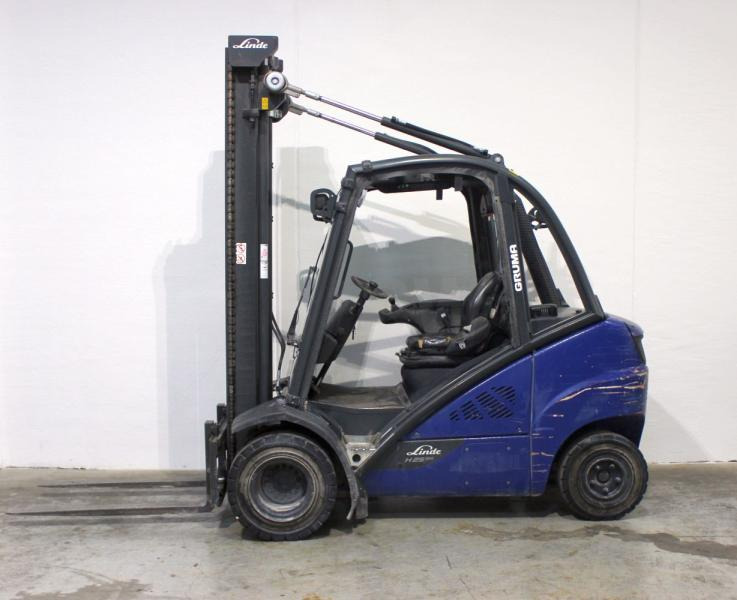 Linde H 25 D/600 (3A) EVO 393-02 - Diesel forklift: picture 4 Linde H 25 D/600 (3A) EVO 393-02 - Diesel forklift: picture 4