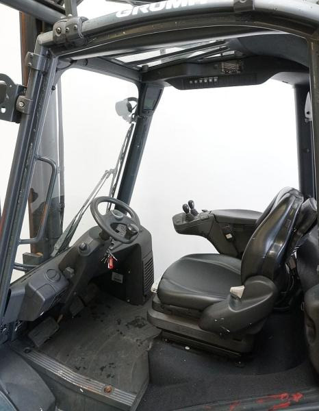 Linde H 30 D (3A) EVO 393-02 - Diesel forklift: picture 3 Linde H 30 D (3A) EVO 393-02 - Diesel forklift: picture 3