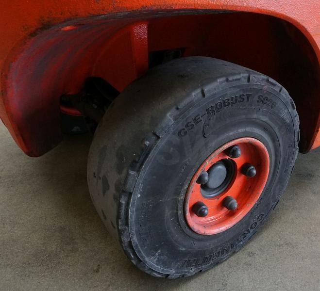 Linde H 30 D (3A) EVO 393-02 - Diesel forklift: picture 5 Linde H 30 D (3A) EVO 393-02 - Diesel forklift: picture 5