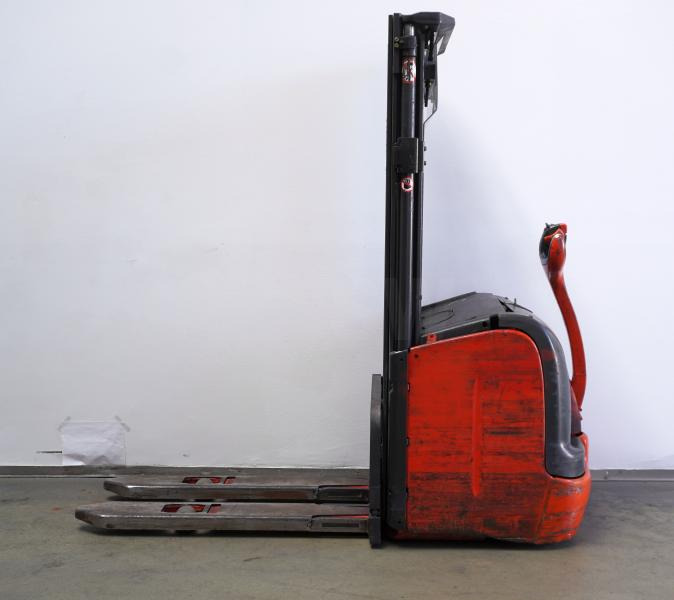 Linde L 14 372 - Stacker: picture 2 Linde L 14 372 - Stacker: picture 2