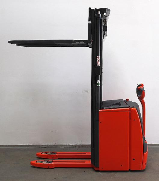 Linde L 14 i 1173 - Stacker: picture 3 Linde L 14 i 1173 - Stacker: picture 3