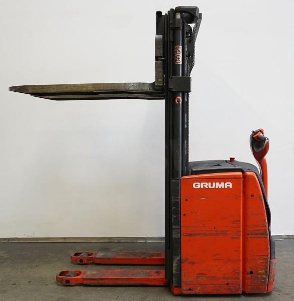 Linde L 20 1173 - Stacker: picture 3 Linde L 20 1173 - Stacker: picture 3