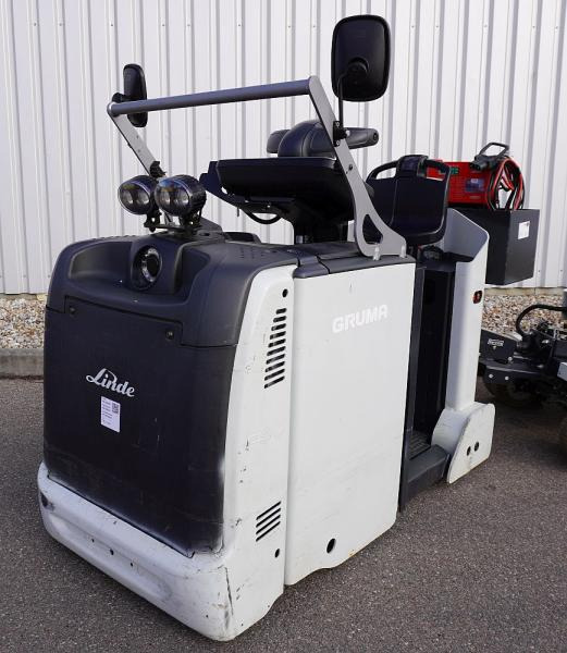 Linde P 50 C 1190 - Tow tractor: picture 1 Linde P 50 C 1190 - Tow tractor: picture 1
