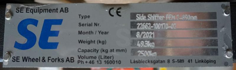 SE EQUIPMENT POLAND Sideshifter SE 0890mm/2500kg/FEM 2 - Body and exterior for Material handling equipment: picture 2 SE EQUIPMENT POLAND Sideshifter SE 0890mm/2500kg/FEM 2 - Body and exterior for Material handling equipment: picture 2