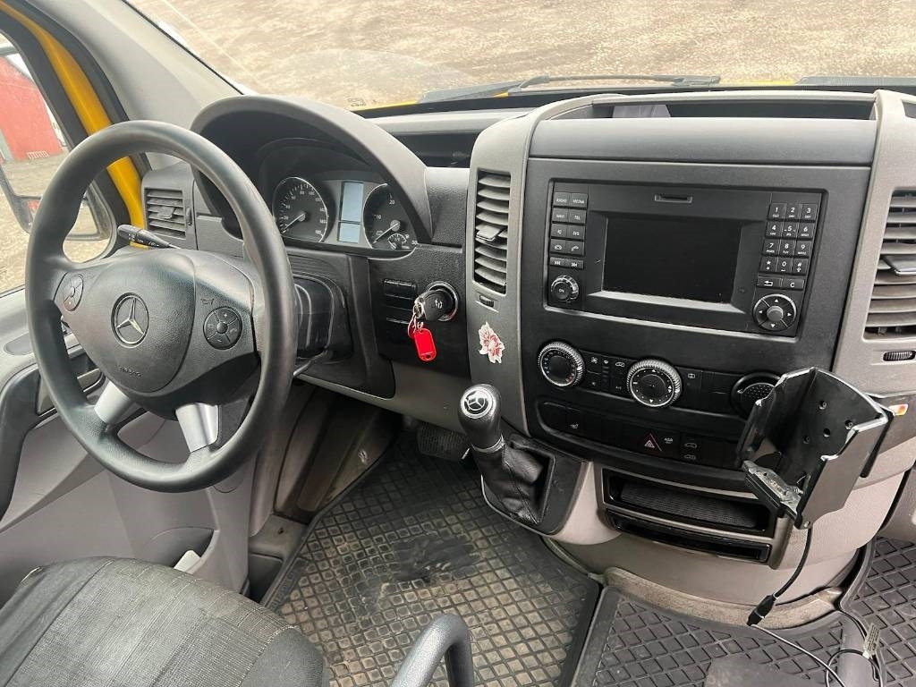 Mercedes-Benz Sprinter 311 CDI serie 5170 - Panel van: picture 5 Mercedes-Benz Sprinter 311 CDI serie 5170 - Panel van: picture 5