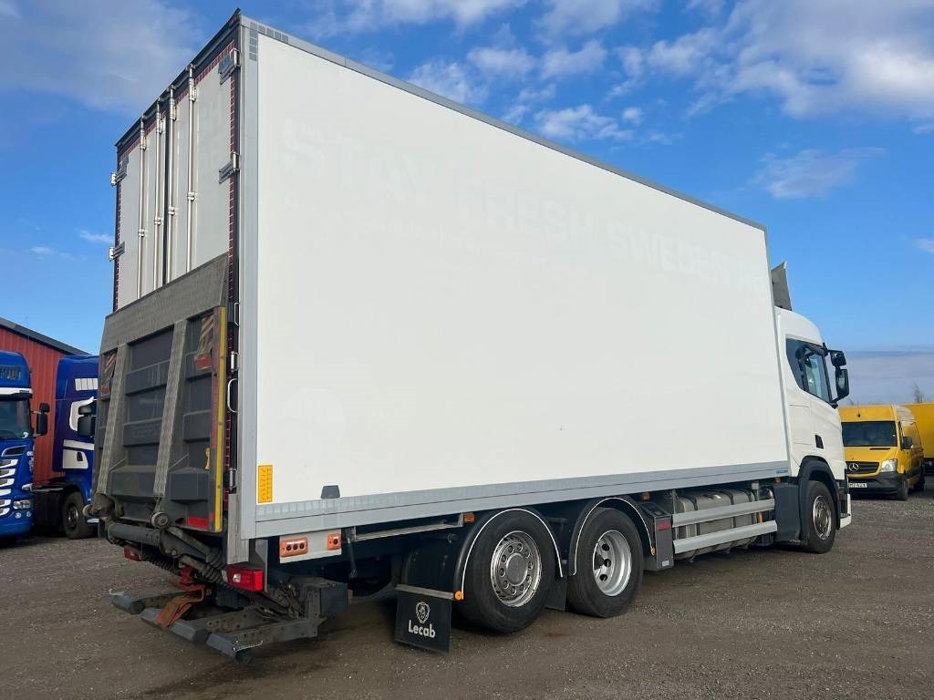 Scania R500 B 6X2*4 NB serie 5069 - Refrigerator truck: picture 3 Scania R500 B 6X2*4 NB serie 5069 - Refrigerator truck: picture 3