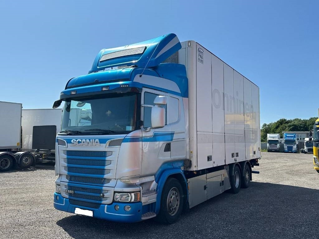 Scania R580LB6X2*4MNB serie nr 2306 - Box truck: picture 1 Scania R580LB6X2*4MNB serie nr 2306 - Box truck: picture 1